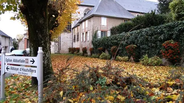 La abadía en la que vivió Dom Pérignon fue destruida en la Revolución Francesa. Permanece, eso sí, la iglesia