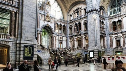 Un viaje por bellas estaciones de tren con historia