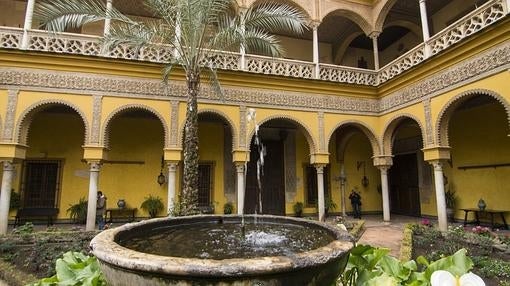 Así es el Palacio de Las Dueñas, la residencia sevillana de los duques de Alba