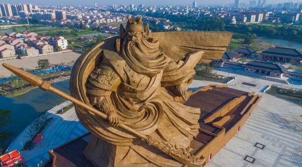 Foto subida a la red social Imgur de la estatua de Guan Yu en Jinzhou