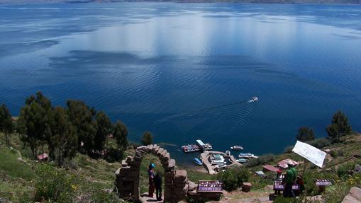 Vista del Lago Titicaca desde Taquile