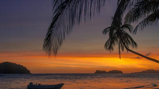 Atardecer desde una de las playas de El Nido