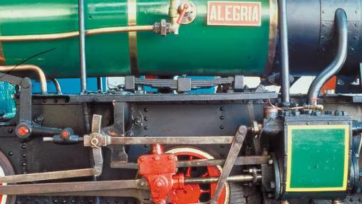 Una de las máquinas del museo del Ferrocarril de Asturias, en Gijón