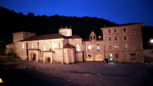 Anochecer en Santo Toribio de Liébana, Cantabria