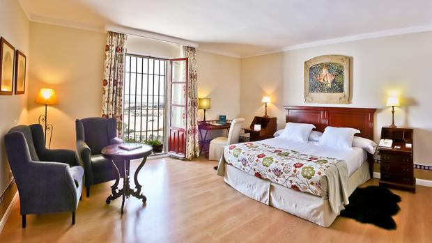 Hotel Alcázar de la Reina, Carmona señorial