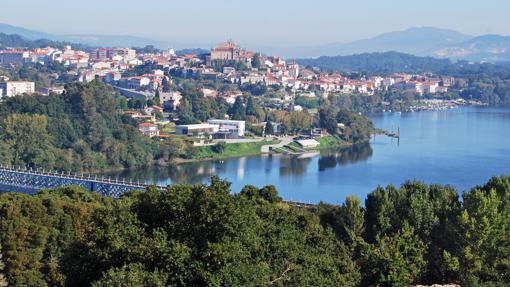 Vista de Tui (Baixo Miño)