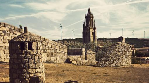 La Ciolegiata de San Miguel es conocida como la «Giralda de Campos»