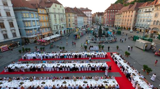 Fiesta gastronómica en el centro de Graz