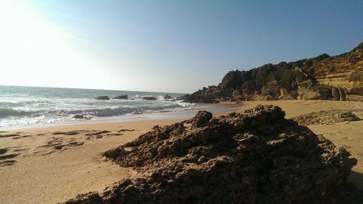 Diez calas de Cádiz perfectas para pasar el verano