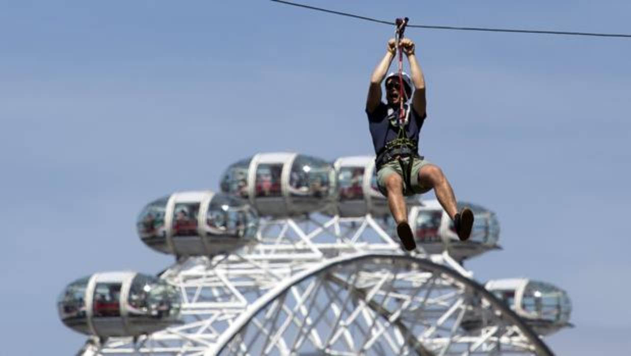 London Eye, telón de fondo del Zip World, la nueva atracción de Londres