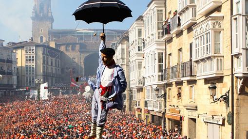 Descenso del Celedón, en las fiestas de Vitoria