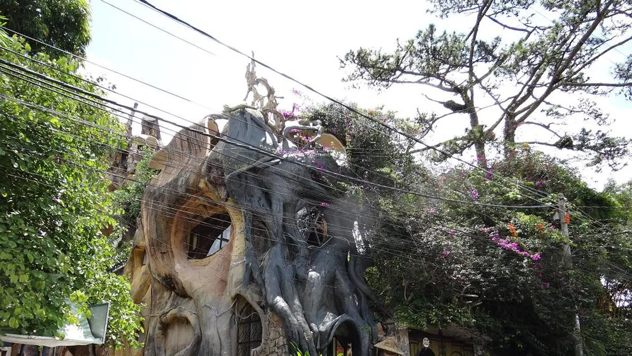 Casa del árbol de «The Crazy House» en Vietnam