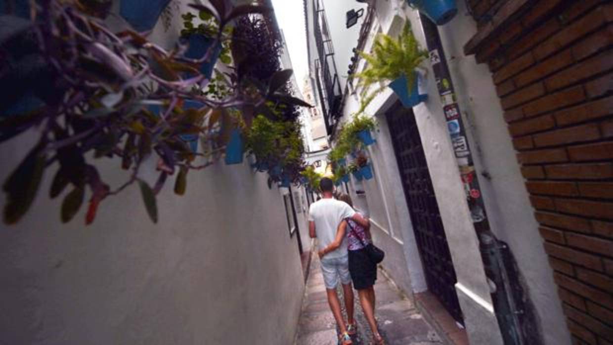 La Calleja de Las Flores, una de las estampas más cotizadas por los turistas que se acercan a Córdoba