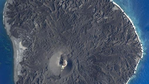 Cuatro misteriosas islas nacidas por erupciones volcánicas