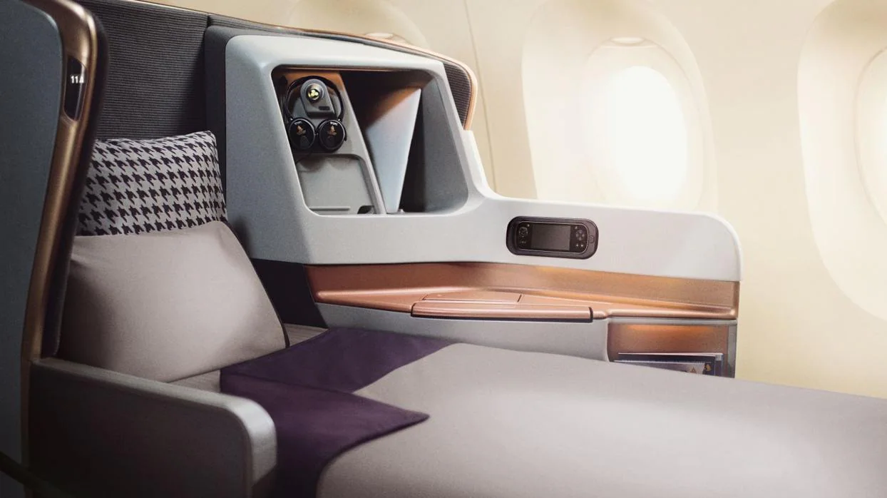 Un asiento con cama en el Airbus A350-900ULR