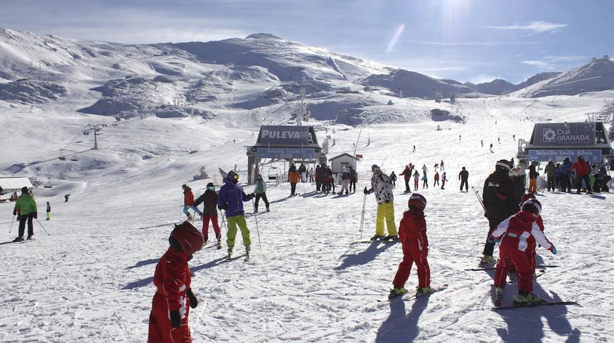 Valdezcaray, la estación nacional más asequible y Baqueira Beret es la opción más exclusiva