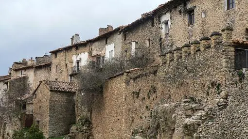 Restos de las murallas de la villa de La Iglesuela del Cid