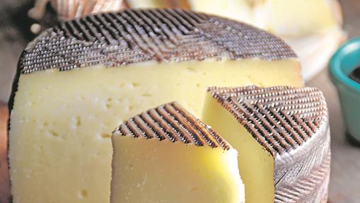 Azafrán, queso, legumbres o cordero, así es la despensa de Castilla-La Mancha