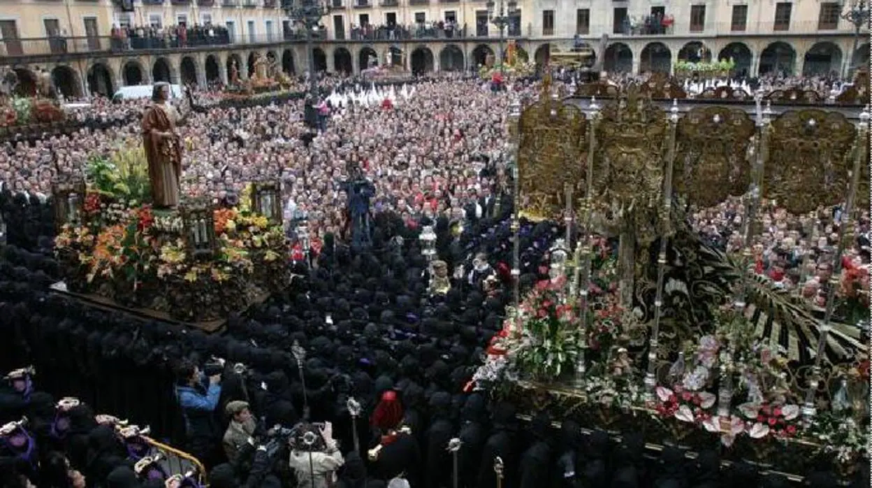 El Encuentro es uno de los principales actos de la Semana Santa en León