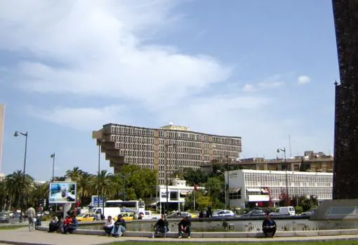 El incierto futuro del hotel de Túnez que inspiró el vehículo Sandcrawler de Star Wars