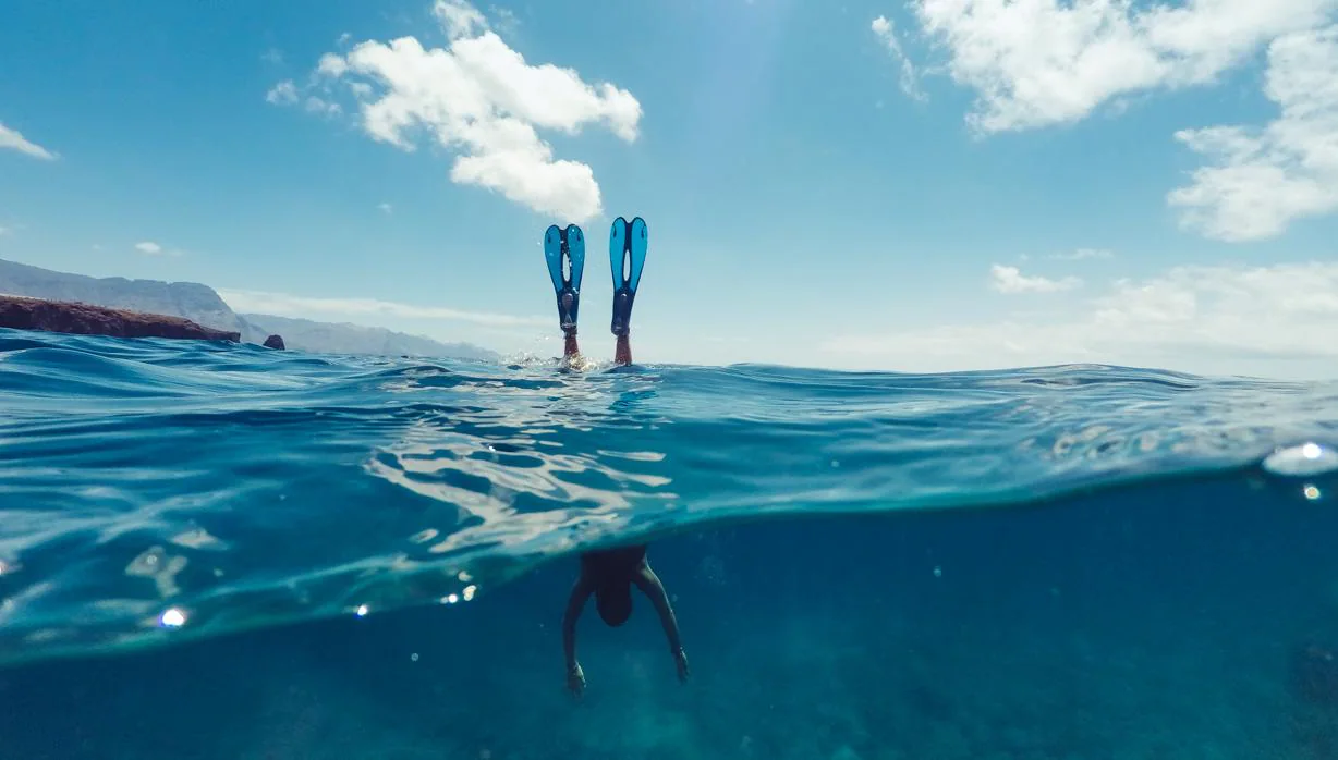 Gran Canaria tiene 236 km de costa prodigiosa, una zona para practicar cualquier deporte de agua