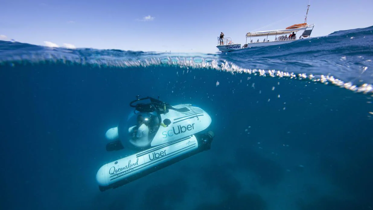 Submarino de Uber en la Gran Barrera de Coral australiana