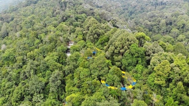 El nuevo tobogán acuático más largo del mundo cruza la selva de Penang