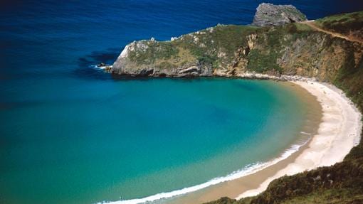 La playa de Torimbia situada en el concejo de Llanes en Asturias