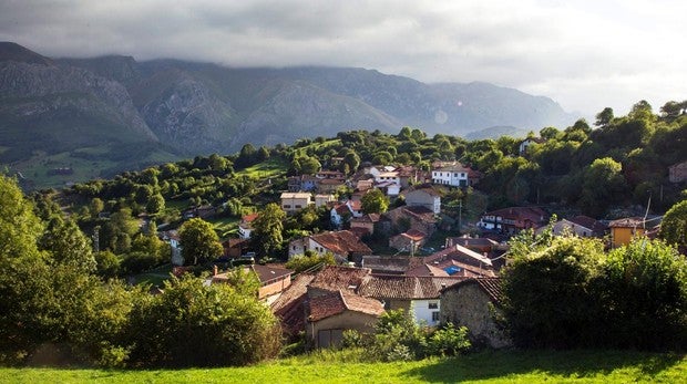 Asiegu, la aldea de Cabrales situada en el corazón de los Picos de Europa, pueblo ejemplar 2019