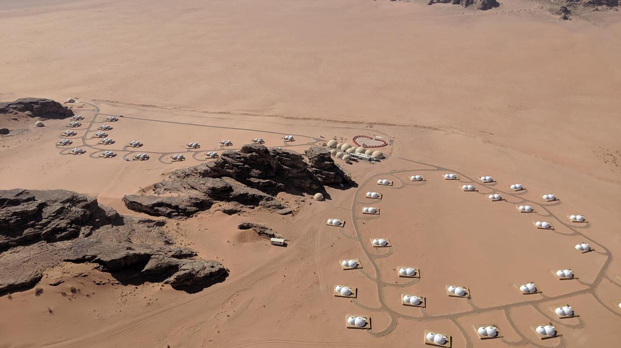 Panorámica del hotel Bubble Luxotel Wadi Rum