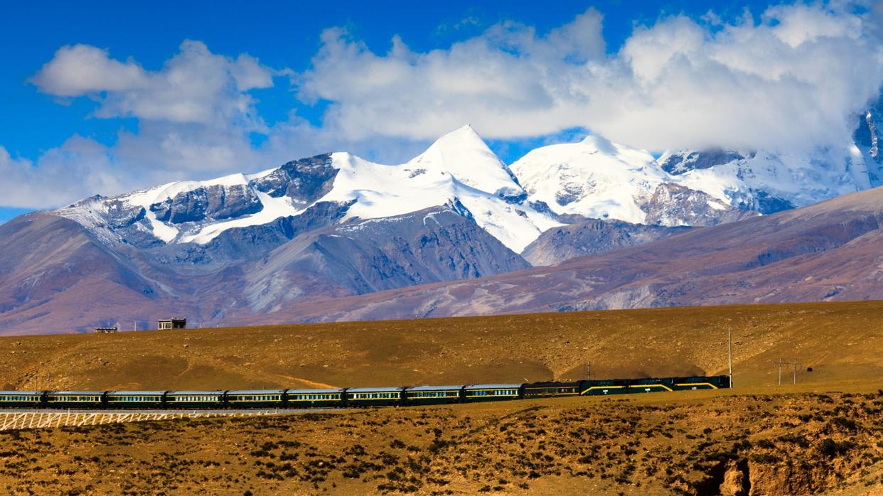 The Beijing to Lhasa Express, uno de los recorridos recogidos por Lonely Planet