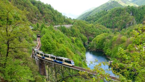 Seis de los viajes en tren más espectaculares del mundo