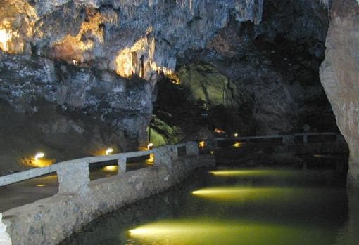 Las cuatro cuevas españolas que han conquistado el mundo
