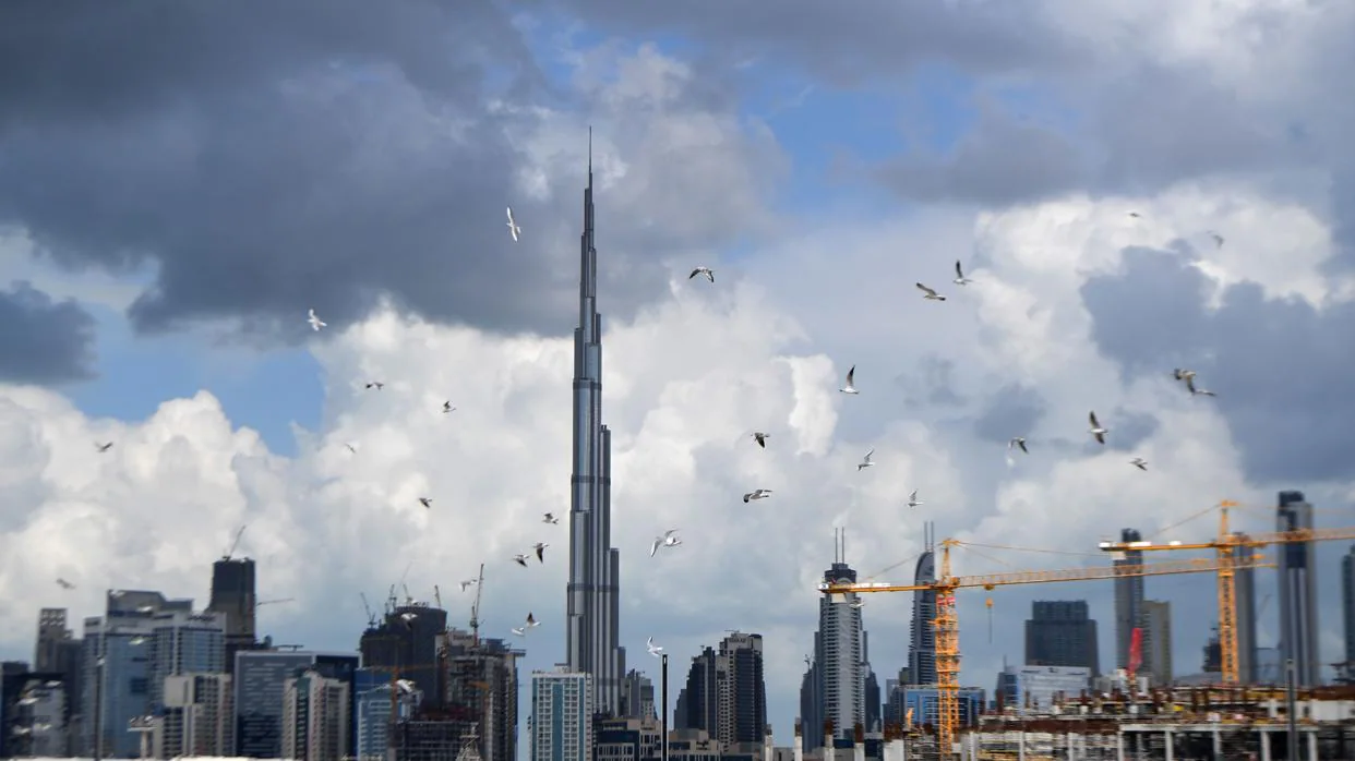 Skyline de Dubai, con el edificio Burj Khalifa