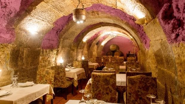 Ocho cuevas en España que han sido reconvertidas en restaurantes