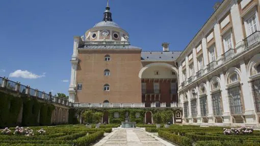 Jardín del Parterre, en Aranjuez, mandado construir por Felipe V al ingeniero Esteban Marchand en 1727