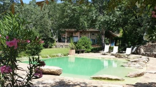 Casas rurales con piscina, una opción para quienes prefieran no ir este verano a la playa