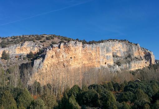 Parque natural de las Hoces del Río Riaza, cerca de Montejo de la Vega de la Serrezuela