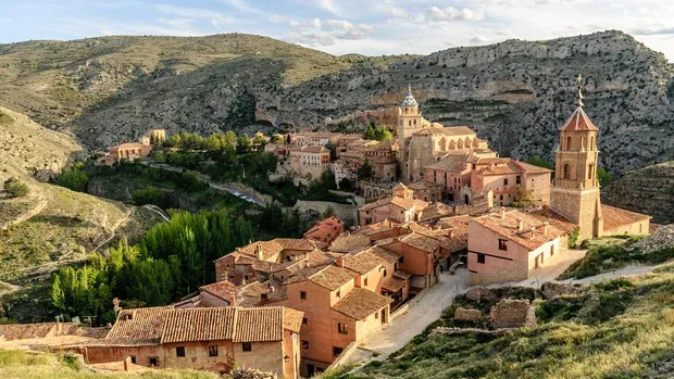 Seis bellísimos pueblos de España perfectos para el turismo familiar