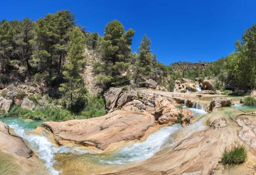 Enguidanos, municipio de la provincia de Cuenca, es un destino perfecto para los amantes del turismo activo