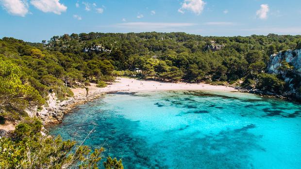 Vota por tu playa favorita de España