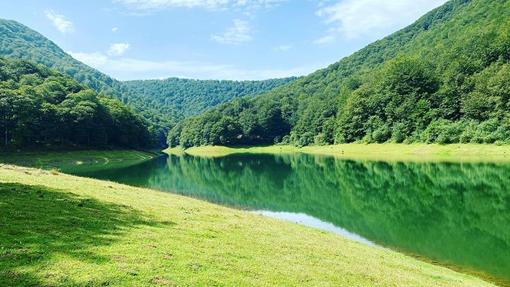 Lago del Leurtza