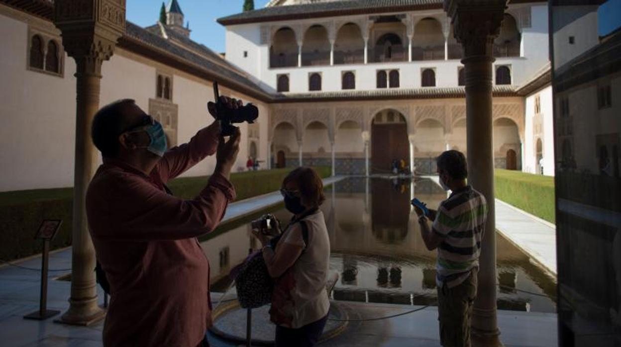 Patio de Arrayanes, en la Alhambra