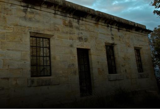 El faro Cape St George tenía ocho habitaciones en las que vivieron tres familias