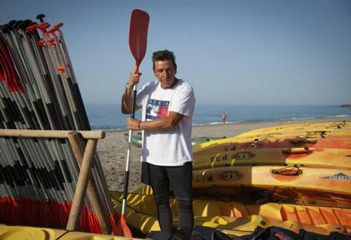Miguel Joven (Tito en la serie), en la playa de la Burriana
