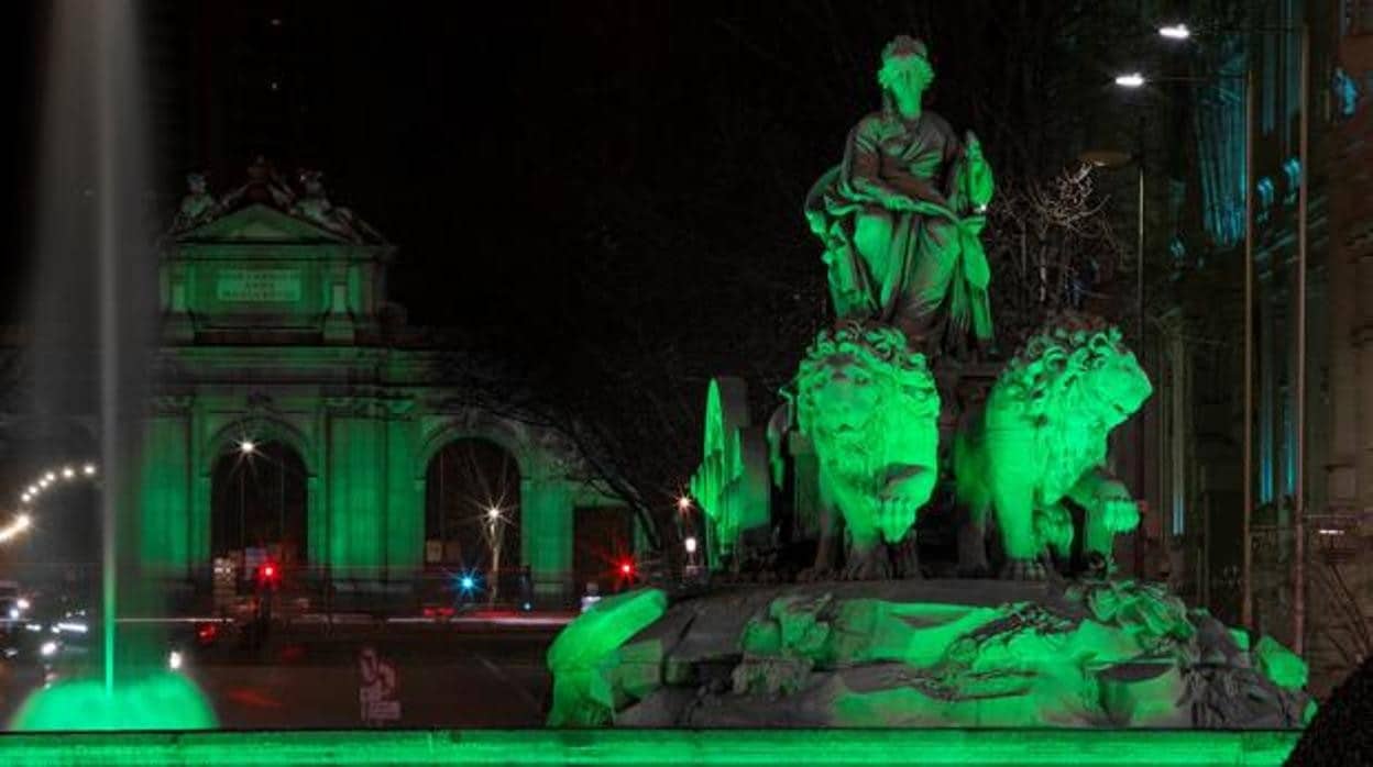 Cibeles y la Puerta de Alcalá, verdes por San Patricio