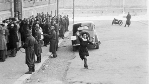 Fotograma de 'Roma, ciudad abierta'