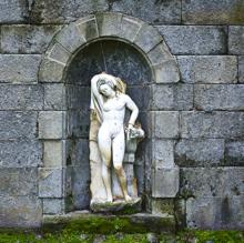 Una de las esculturas de Sotofermoso