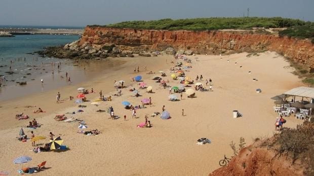 Playas casi vírgenes y calas escondidas de la Costa de la Luz para disfrutar este verano