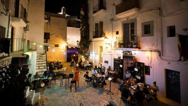 Restricciones en Ibiza: todo lo que debes saber para viajar a la isla